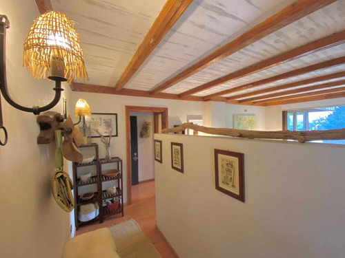 Vendo Amplio Departamento Duplex Pucon (90988)