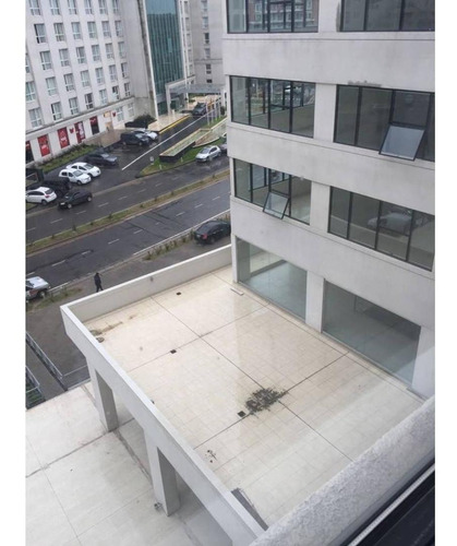 Imagen 10 de 30 de Estudios De Bahia Grande. Oficina O Vivienda.