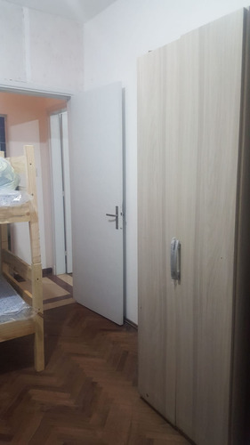 Residencia, Pension, Habitaciones Compartidas