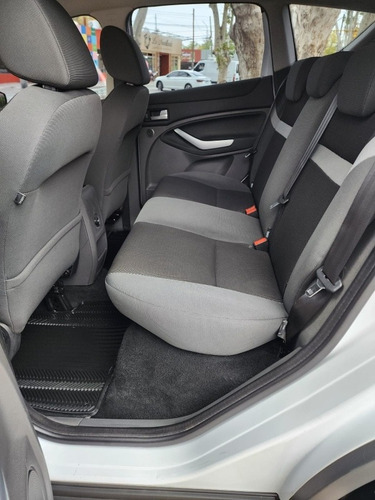 Ford Kuga 2.5 Trend Mt 4x4 (ku01/ku04)