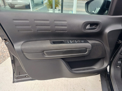 Citroën C4 Cactus 1.6 Feel 16v 5p