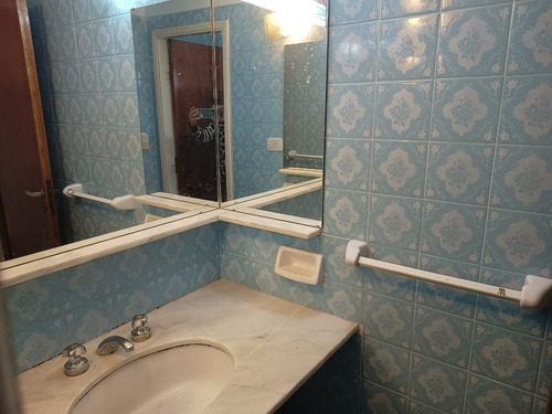 Imagen 11 de 16 de Departamento 4 Ambientes A Una Cuadra Del Mar Muy Luminoso