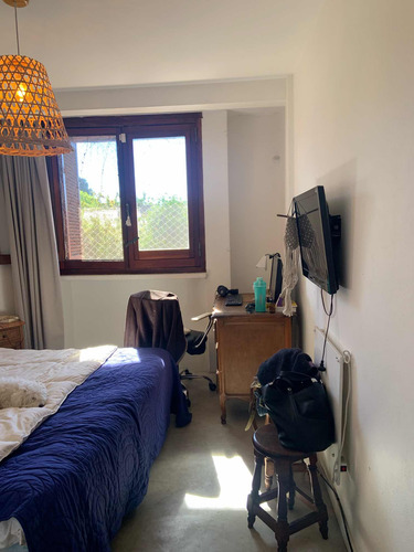 Casa Muy Amplia De 4 Hab. A Reformar En Olivos