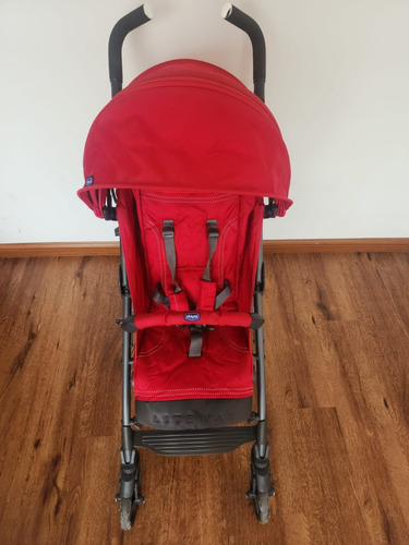 Coche Compacto Tipo Maleta Traveler Cosco Color Rojo