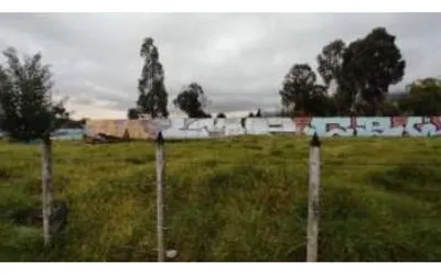 Lote y casalote en venta
