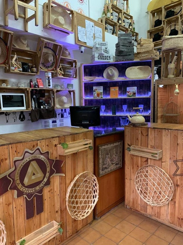 Imagen 13 de 14 de Best House Vende Fondo De Comercio Para Licorería