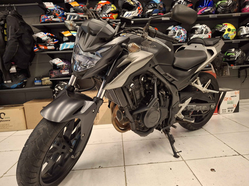Honda C 500f Preta 2017 Super Nova, Revisada, Com Garantia