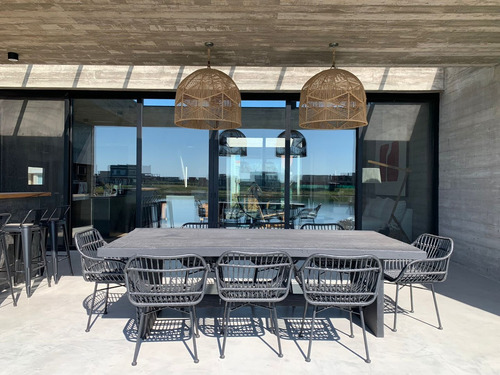 Casa A La Venta Con Vista A La Laguna De En El Barrio Riberas, Puertos Del Lago, Escobar