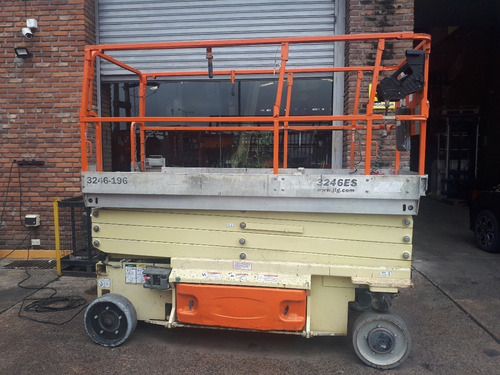 Plataforma Tijera JLG Eleva Hasta 9,72 Mts