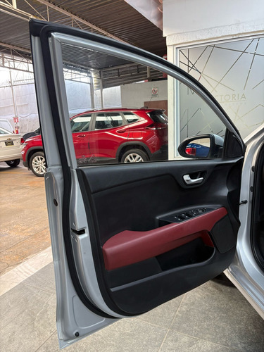 Kia Rio 1.6 Ex Hchback At