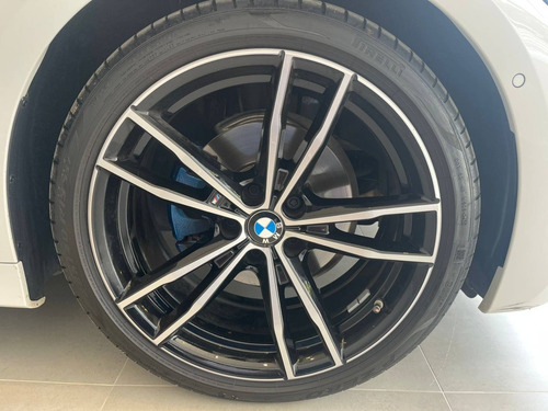 Imagem 10 de 11 de Bmw 320i 2.0 16v Turbo Flex M Sport Automático