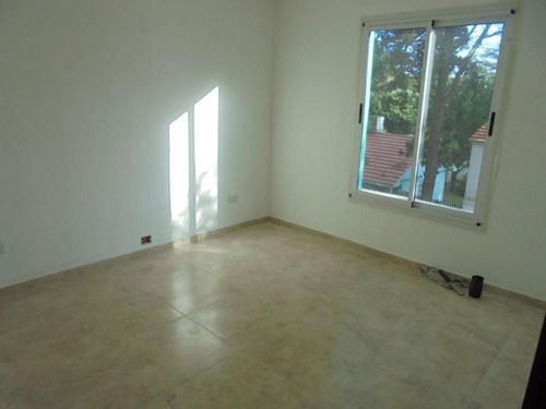 Imagen 4 de 16 de Departamento - San Bernardo Del Tuyu