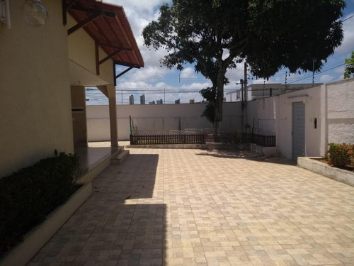 Imagem 4 de 12 de Casa Com 4 Dormitórios À Venda, 362 M² Por R$ 900.000,00 - Lagoa Nova - Natal/rn - Ca7289