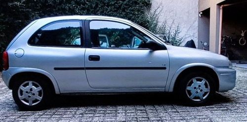 Chevrolet Corsa Classic 3 Puertas LS AA + DIR 1.4