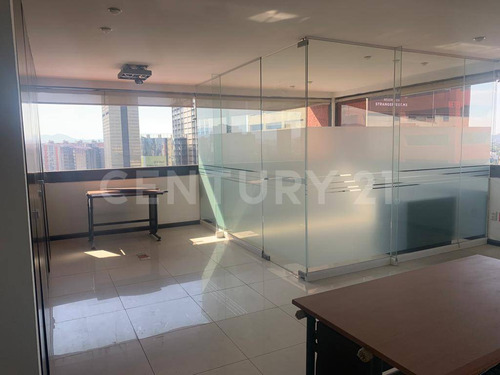 Piso De Oficinas En Venta En Verónica Anzures, Miguel Hidalgo.
