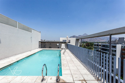 Departamento En Venta De 2 Dorm. En Lo Barnechea