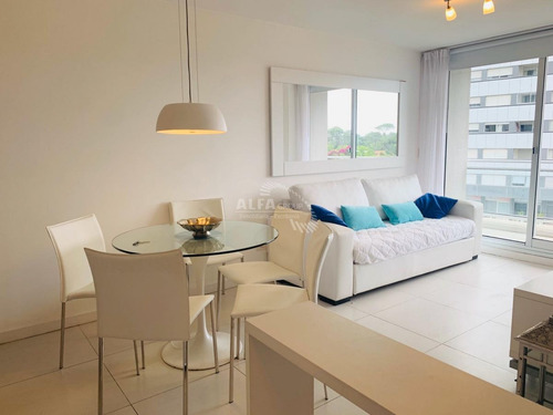 Imagen 2 de 9 de Roosevelt, 1 Dormitorios, Con Servicios - Punta Del Este Roosevelt