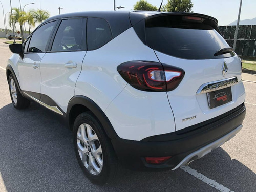 Renault Captur Zen 1.6 Automática