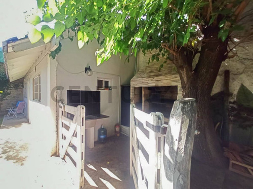 Casa 2 Ambientes En San Antonio De Padua, Merlo