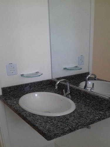 Imagem 23 de 30 de Apartamento À Venda, 2 Dormitórios E 1 Vaga De Garagem. Aceita Financiamento. - Ap00100 - 4709126