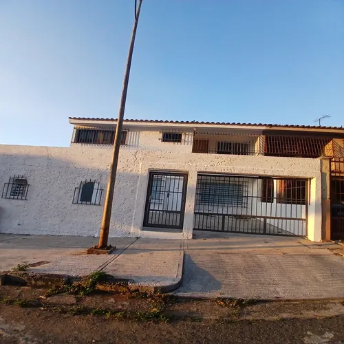 Vende Casa Urb Trigal Sur. M.c.