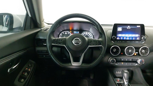 Nissan Sentra 2.0 Advance Cvt