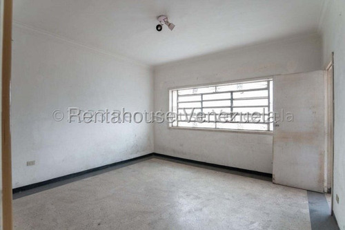 Local Comercial En Alquiler,santa Monica Mls #25-18465 Sc