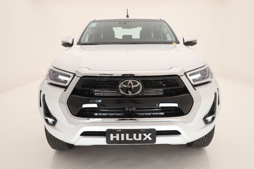 Toyota Hilux 2.8 Cd Srx 177cv 4x4 At