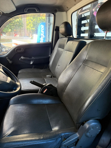 Kia Bongo 2.5 Std 4x2 Rs Turbo C/ Carroceria 2p