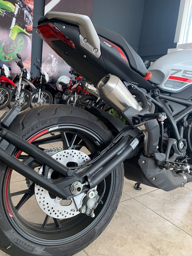 Imagen 11 de 15 de Benelli 752 S