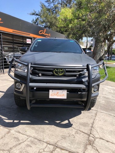 Toyota Hilux 2.7 Cabina Doble Base Mt