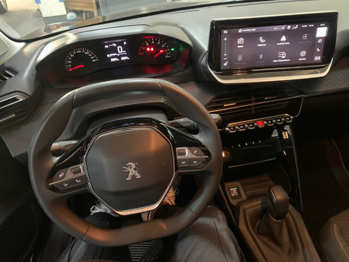 Peugeot 208 1.6 Style Tiptronic