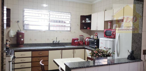 Imagem 13 de 20 de Sobrado À Venda, 258 M² Por R$ 985.000,00 - Catiapoa - São Vicente/sp - So0410