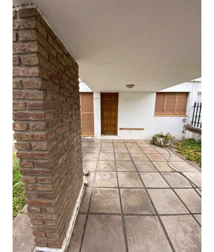 Imagen 10 de 12 de Casa A La Venta Frente Al Dino De Rodríguez Del Busto