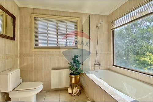 Excelente Casa En La Dehesa