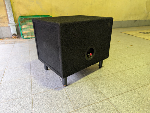 Subwoofer Jl Audio 12 Pulgadas Con Caja Made In Usa 250 Rms Negro (Usado)