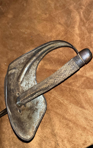 Imagen 6 de 10 de Esgrima Espada Sable Húngaro Y Casco Protector Antiguo