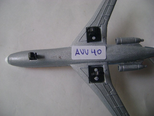 Imagen 10 de 10 de Nico Avion Metal Airlines Int. Lines 27 13 X 10 Cm (avv 40)
