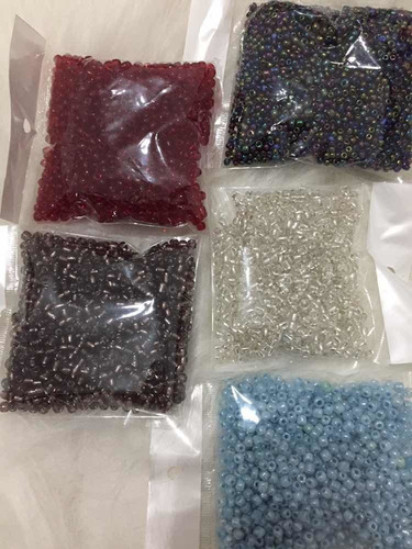 Imagen 6 de 10 de Mostacilla Y Mostacillones Para Bordar