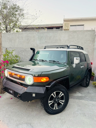 Toyota Fj Cruiser 3p Premium Aa Ee Ra Abs 4x4 At