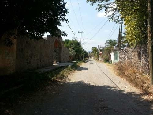 Chiconcuac Terreno Plano, Bardeado Con Portón Estilo Rancho
