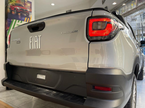 Fiat Strada 1.4 8v Freedom Cd