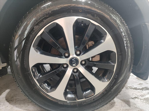Kia Sorento 3.3 V6 GASOLINA EX 7L AUTOMATICO