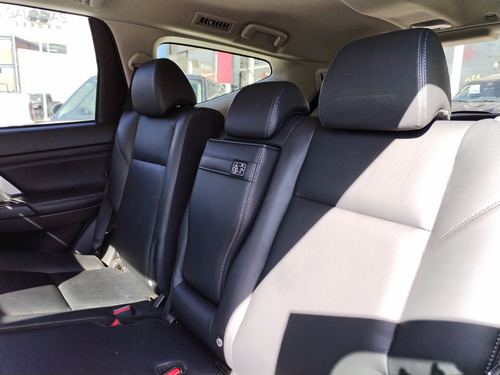 Mitsubishi Montero 2023