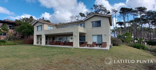 Imagen 2 de 30 de Casa En Laguna Blanca - Manantiales - Manantiales Manantiales