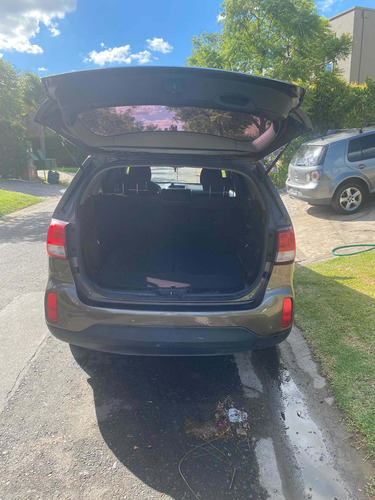 Kia Sorento 2.4 Ex 4x2 6at 2014