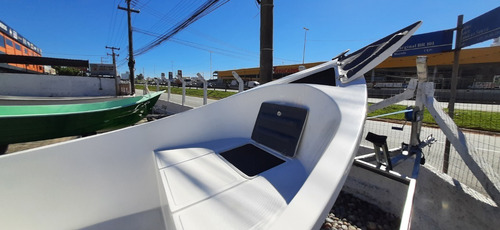 Imagem 3 de 6 de Barco De Fibra Zagaia 5 Metros