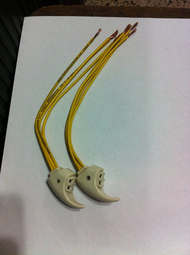 Imagen 2 de 2 de Socate Tubo Fluoresente Circular 22/32w Base G10p Pack 2pza