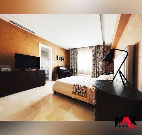 Imagen 23 de 30 de Lujoso Apartamento En Venta En El Centro De Piantini 400m2