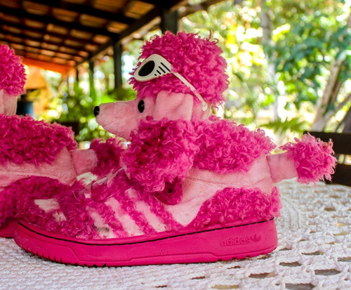 tenis de poodle rosa